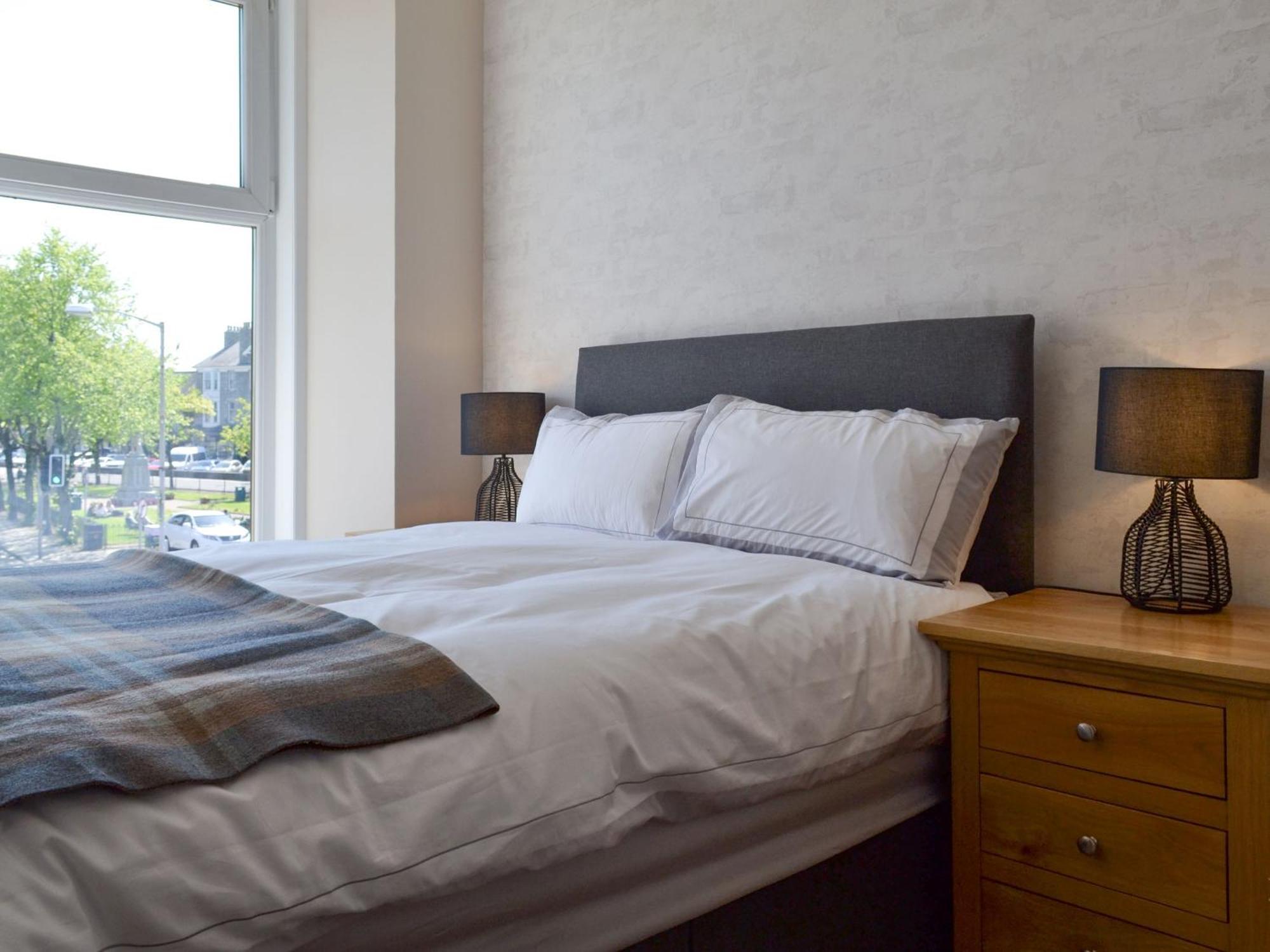 Inver House Apartment Інверурі Екстер'єр фото